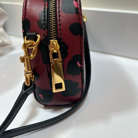 Marc Jacobs NY Playback Leopard Print Crossbody - Picture 2 of 6